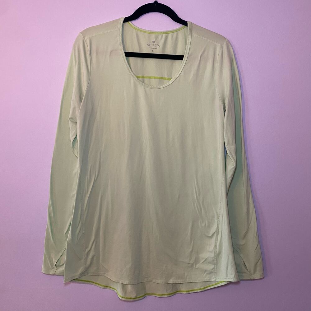 Athleta Green Lightweight Long Sleeve Shirt Athletic Active Women's size Large